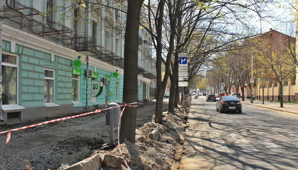 В центра Днепра обустраивают новые парковочные зоны. Новости Днепра