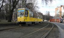 Днепряне предложили объединить две трамвайные остановки: подробности