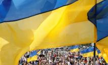 Меньше половины граждан общаются дома на украинском языке