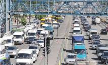 Пробки на дорогах Днепра: куда сейчас лучше не ехать