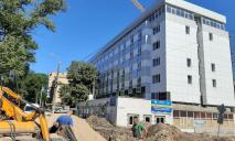 В Днепре проводят реконструкцию детской больницы №5