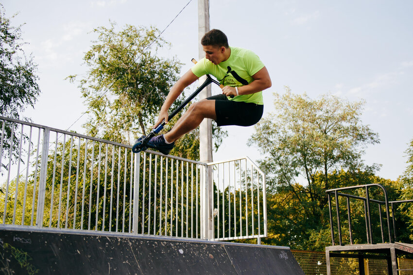 Новости Днепра про В Днепре 15-летний подросток хочет построить скейт-парк