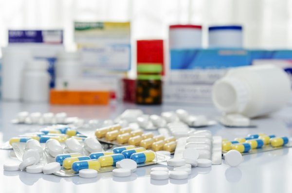 Новости Днепра про В Украине хотят запретить продажу лекарств детям до 18 лет