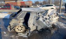 Жуткая авария на Слобожанском проспекте в Днепре: три машины в смятку