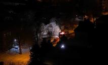 На улице Троицкой в Днепре сгорела заброшка: подробности (ФОТО)