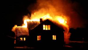 Новости Днепра про В Днепре – пожар: горел жилой дом