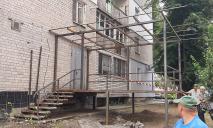 В Днепре исчез царь-балкон на Калиновой: еще вчера тут чуть не построили малосемейку (ФОТО)