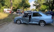 В Кривом Роге столкнулись две машины: пострадал ребенок