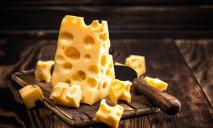В магазины Днепропетровщины попал опасный сыр из ЕС