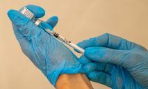 Почти 184 тысячи жителей Днепропетровщины вакцинировались от COVID-19 двумя дозами