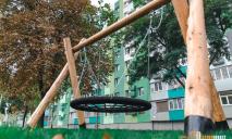 Эко-качели, гамаки и каменные кресла: как выглядит новый сквер на Слобожанском проспекте