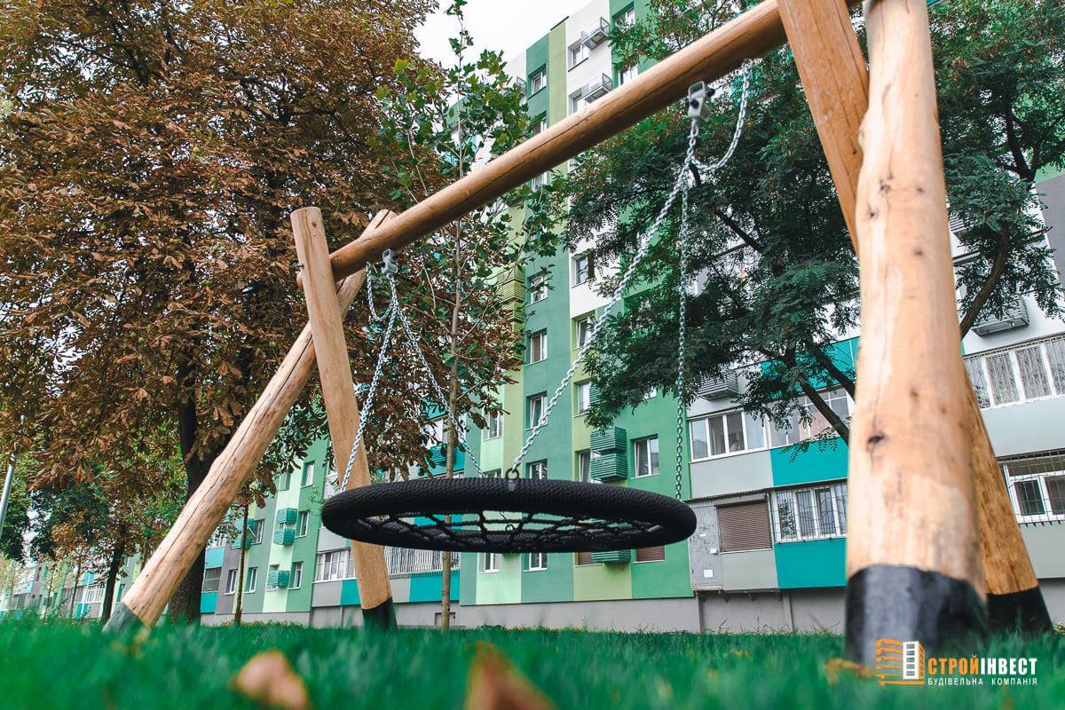 Эко-качели, гамаки и каменные кресла: как выглядит новый сквер на  Слобожанском проспекте