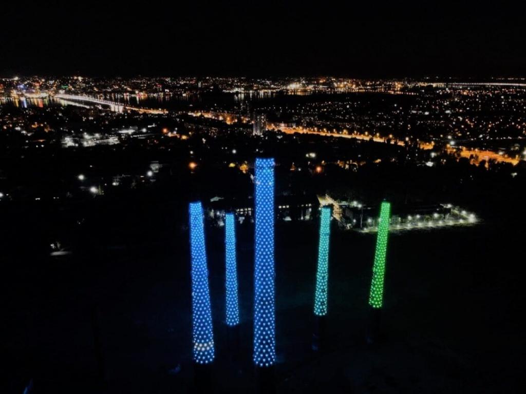 Новости Днепра про Небо засияет миллионами огней: в Днепре на День города представят уникальное свето-лазерное шоу