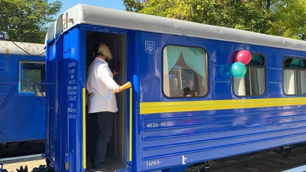 Новости Днепра про В днепровском парке Глобы перезапустили детскую железную дорогу
