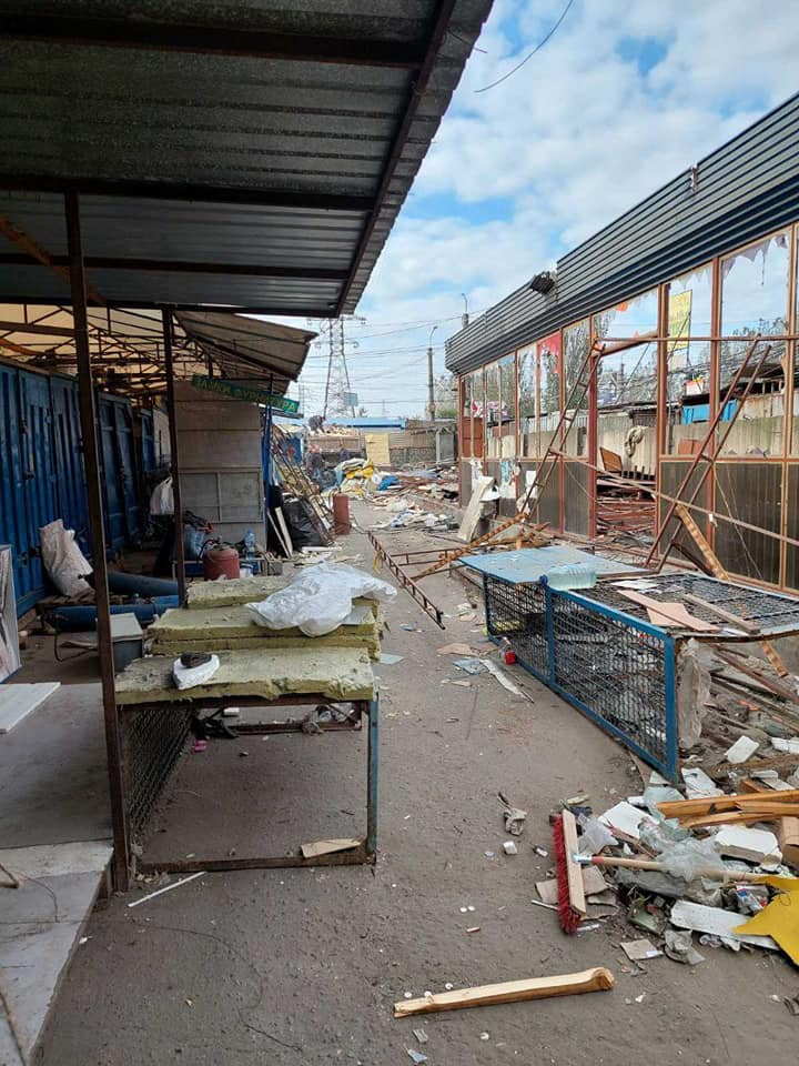 Новости Днепра про В Днепре на Березинке снесли строительный рынок