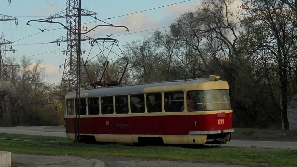 Новости Днепра про Упал и не поднялся: в салоне трамвая умер пассажир на Днепропетровщине