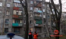 На Абхазской прозвучал взрыв и загорелась квартира: есть погибший (ФОТО)