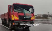 Пострадали пассажиры: на Днепропетровщине MAN врезался в автобус