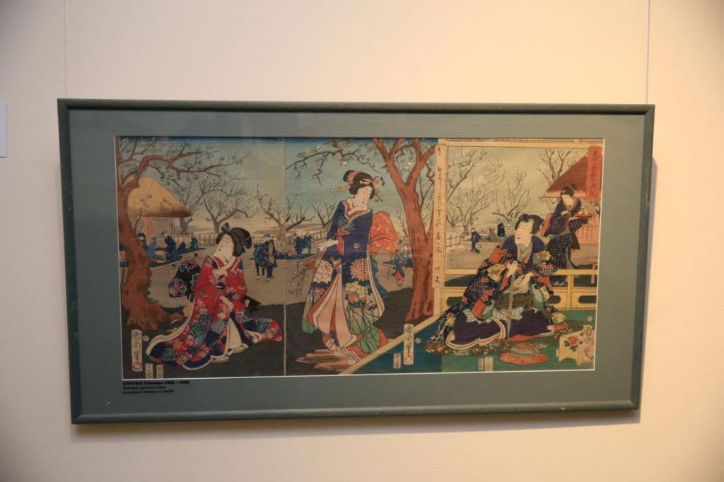 Новости Днепра про Искусство оживает: в Днепре открылась выставка японских гравюр