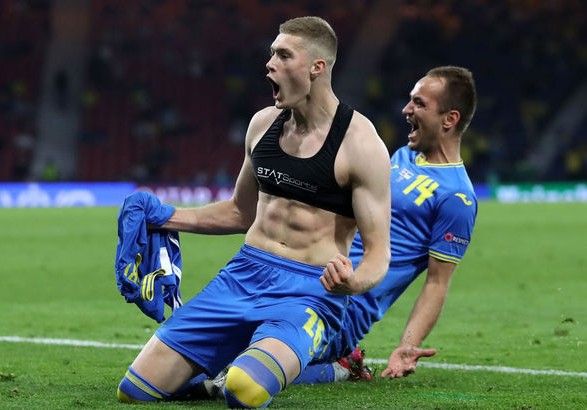 Новости Днепра про Футболист из Днепра стал лучшим игроком 2021 года в украинской Премьер-лиге