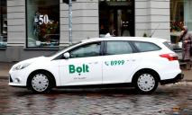 «Да хоть на болт сядь»: в Днепре таксист сервиса Bolt обматерил пассажирку из-за музыки