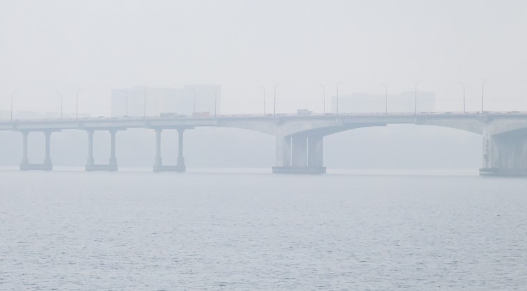 Новости Днепра про Водители, осторожнее: в Днепре густой туман и плохая видимость