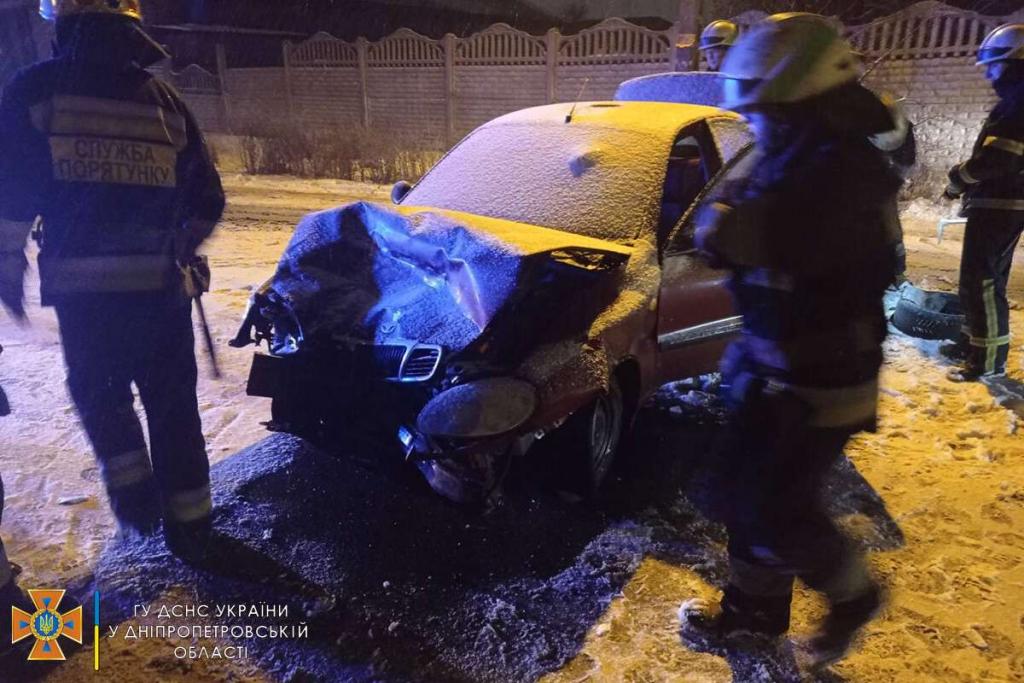 Новости Днепра про В Днепре в АНД районе столкнулись два авто: есть пострадавший (ФОТО)