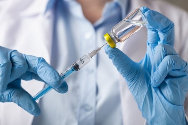 Новости Днепра про В Украине с января врачей без прививок отстранят от работы