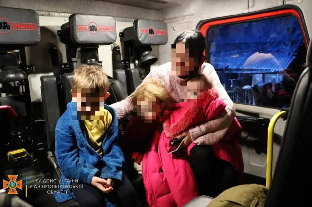 Новости Днепра про Пожар в Днепре: семья с детьми осталась на улице в канун новогодних праздников