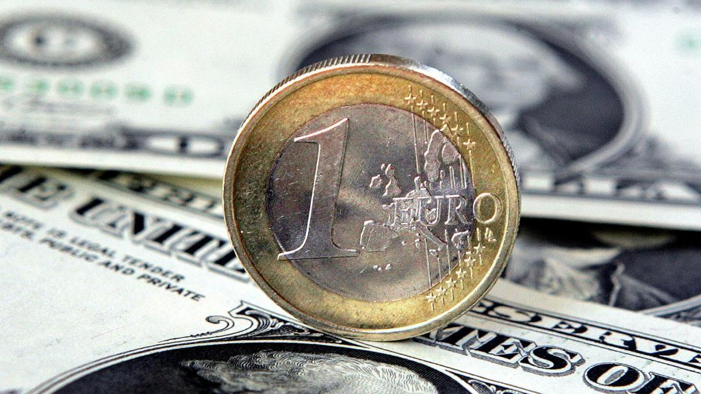 Новости Днепра про Актуальный курс валют НБУ на выходные (22-23 января)