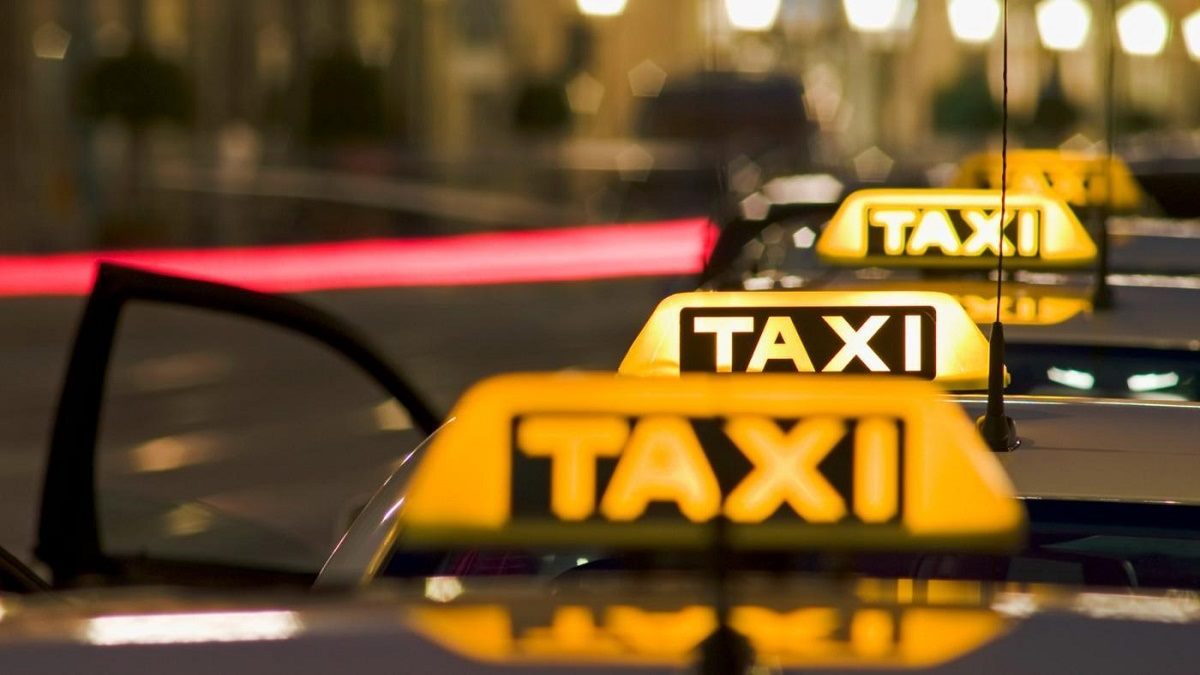 Новости Днепра про Услуга такси подорожает: в Украине появится новый налог