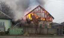 В Днепре на Игрени беспощадный пожар, его видят все жители района