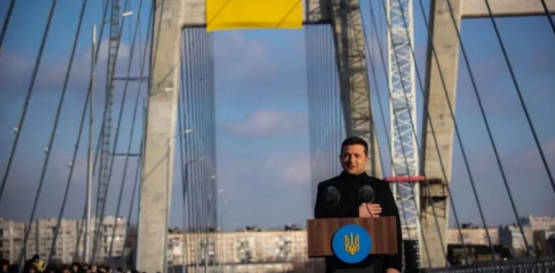 Зеленский открыл флагман «Большой стройки» — вантовый мост через Днепр в Запорожье