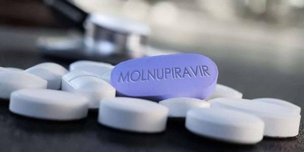 «Молнупиравир»: в Украине зарегистрировали лекарство от COVID