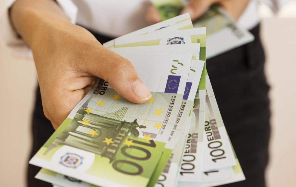 Новости Днепра про Евро покатился вниз: курс валют на 5 января