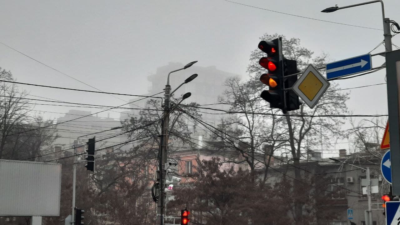 Новости Днепра про Не видно соседние дома: Днепр накрыл густой туман