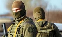 В Гостомеле спецназ переодевается в форму нацгвардии и следует в сторону Киева