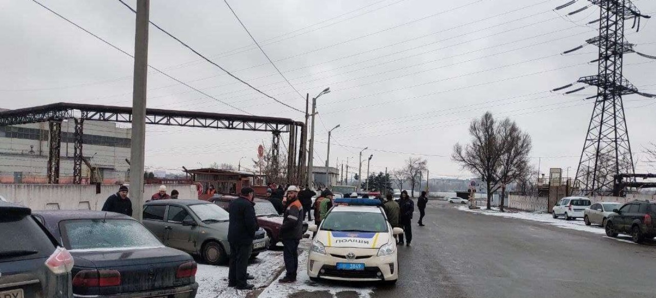 Новости Днепра про Эвакуировали 70 человек: в Днепре заминировали крупное предприятие