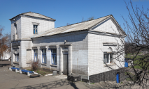 Вражеский удар по Павлограду: уничтожена железнодорожная станция, есть погибшие