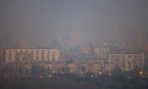 Не открывать окна: в Киеве из-за обстрелов и ракетных ударов ухудшилось качество воздуха