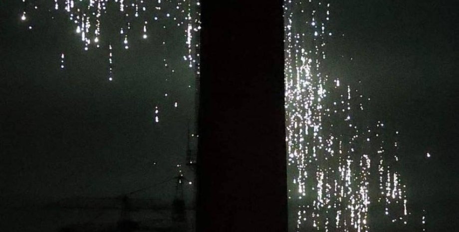 Новости Днепра про Оккупанты обстреляли село в Запорожской области фосфорными бомбами