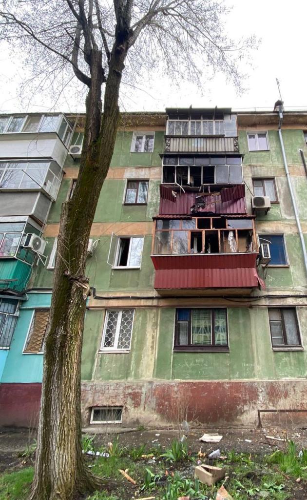 Новости Днепра про Глава ВГА показал, как выглядит дом после обстрела на Днепропетровщине