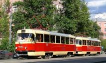 Трамваи №1 и троллейбусы №1 и «Б» в Днепре будут задерживаться