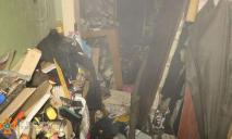 В Днепре на Севастопольской горела квартира: внутри были двое мужчин