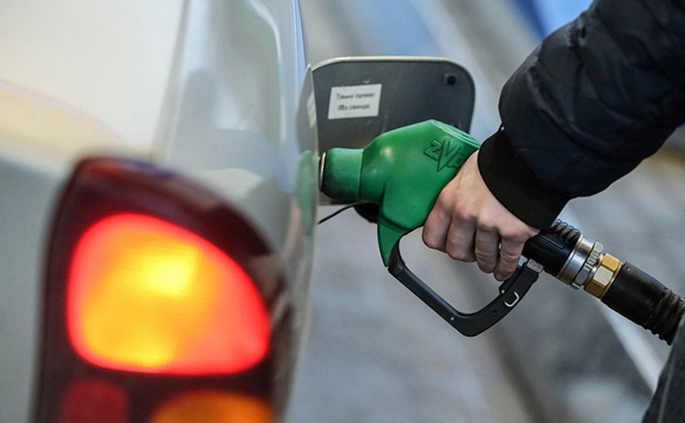 Новости Днепра про Шмыгаль рассказал, когда дефицит бензина будет ликвидирован