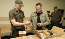 У Дніпрі підрозділам Національної гвардії України передали 195 нових радіостанцій — із захистом від глушіння та прослуховування