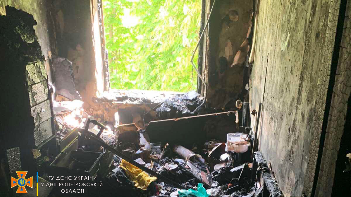 Новости Днепра про В Кривом Роге горела квартира в многоэтажке: погиб мужчина