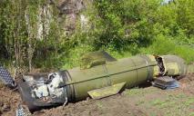 Резниченко показал ракету, которая прилетела в Синельниковский район