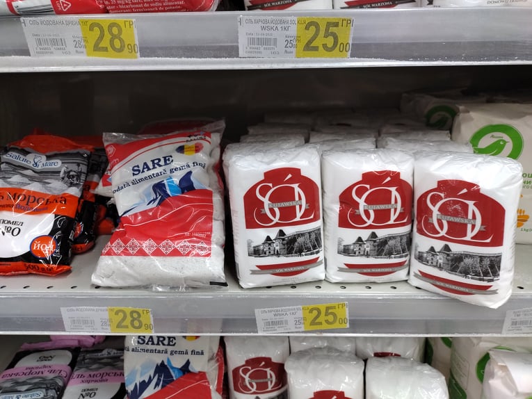 Новости Днепра про В магазинах и на рынках Днепра появилась соль: где самая дешевая