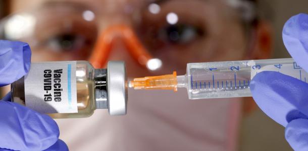 Без очередей и доза в одном флаконе: как проходит вакцинация бустером от Сovid-19 в Днепре